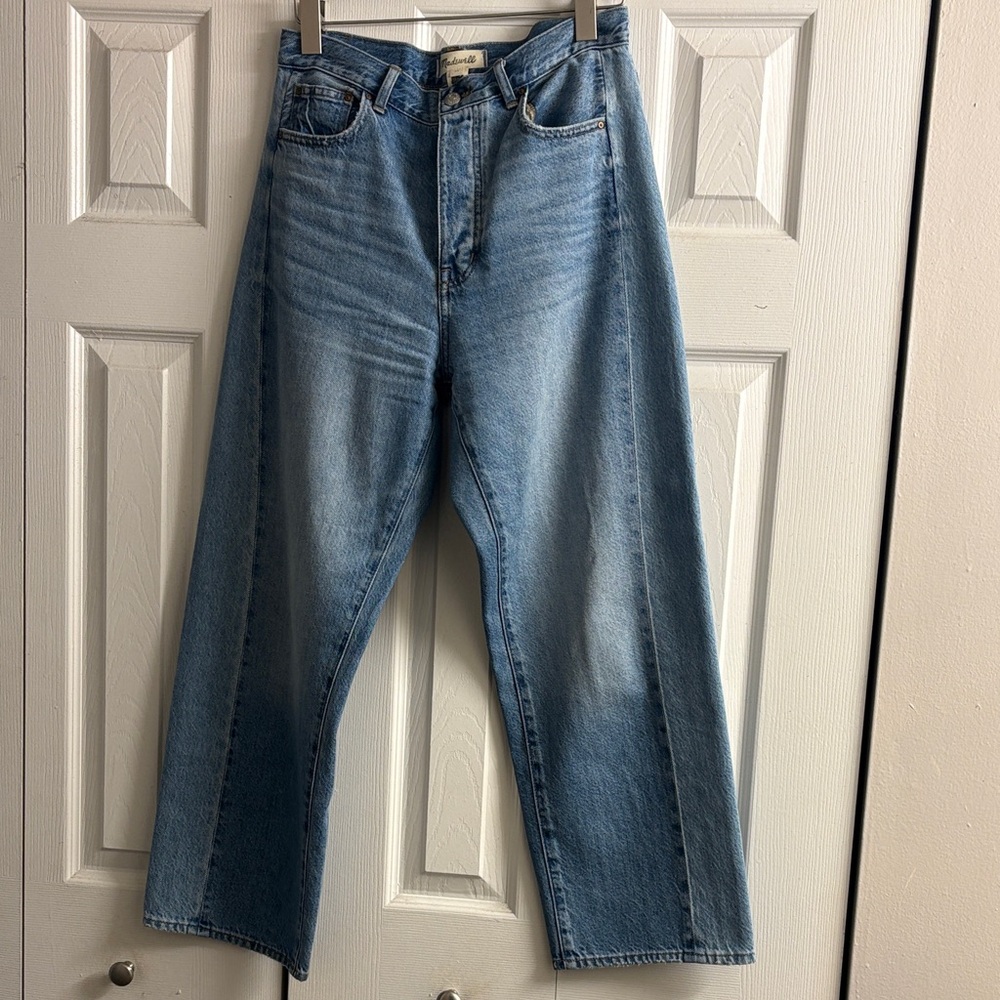 Madewell two tone pieced barrel jeans